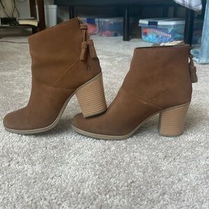Hush puppies brown heeled booties